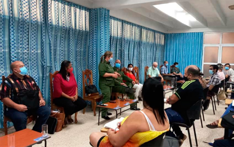 Encuentro entre la prensa y los delegados de Villa Clara al 8.º Congreso del Partido Comunista de Cuba.