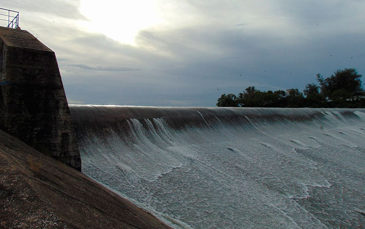 Presa Alacranes, en Villa Clara. Presa Alacranes, en Villa Clara.