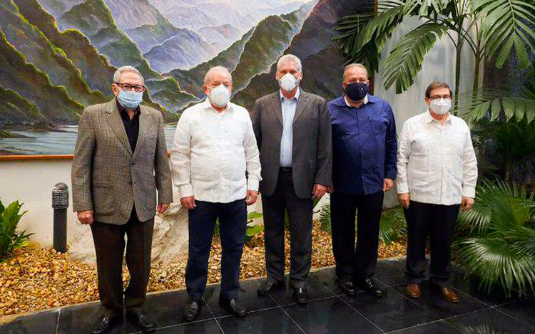 Díaz-Canel felicita al Partido de los Trabajadores de Brasil