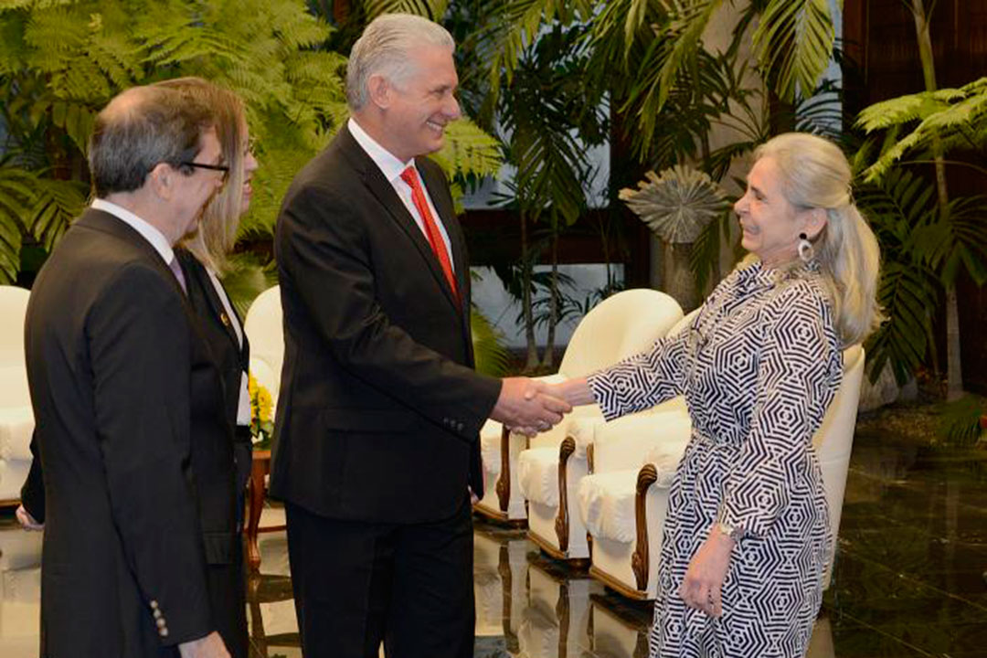 Presidente cubano, Miguel Díaz-Canel, recibe cartas credenciales de la embajadora de Austria, Gabriele Méon.