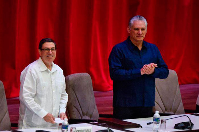 Presidente cubano, Miguel Díaz-Canel, y el canciller Bruno Rodríguez.