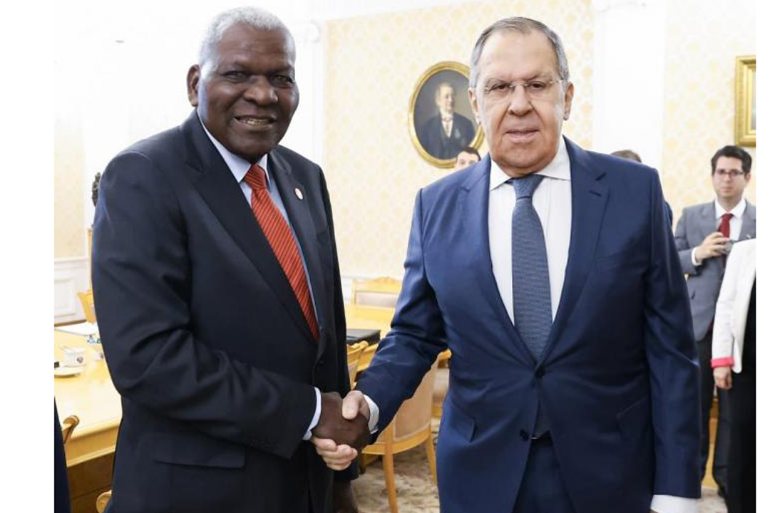Esteban Lazo y Serguei Lavrov