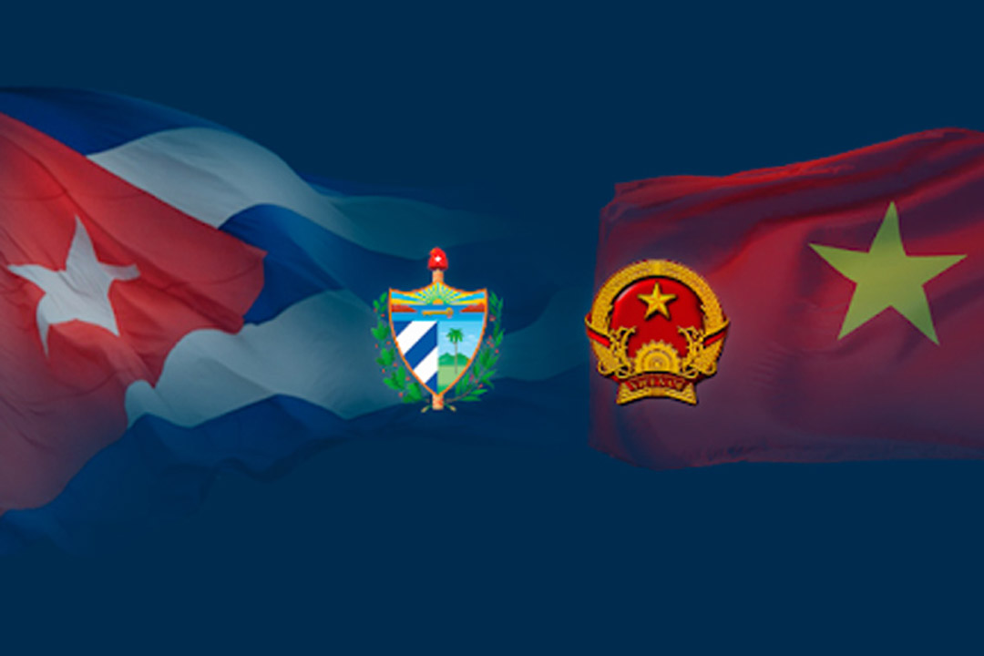 Banderas y escudos de Cuba y Vietnam