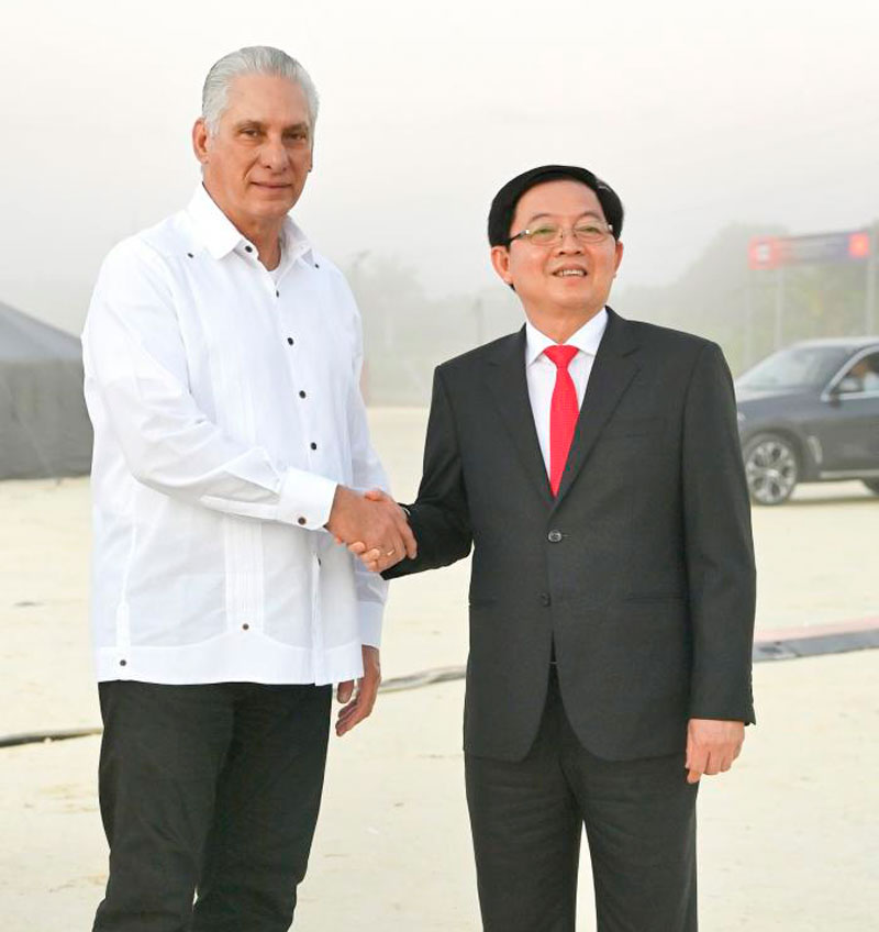 Miguel Díaz-Canel y Ho Phuoc Dung.