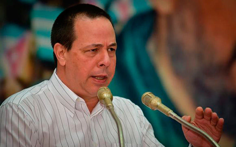 José Angel Portal Miranda, ministro de Salud Pública. José Angel Portal Miranda, ministro de Salud Pública.