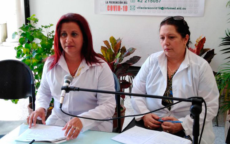 Las doctoras Gretza-Sánchez Padrón y  Belkys Lorenzo González.