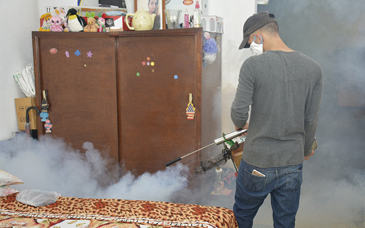 Fumigación en Caibarién, Villa Clara