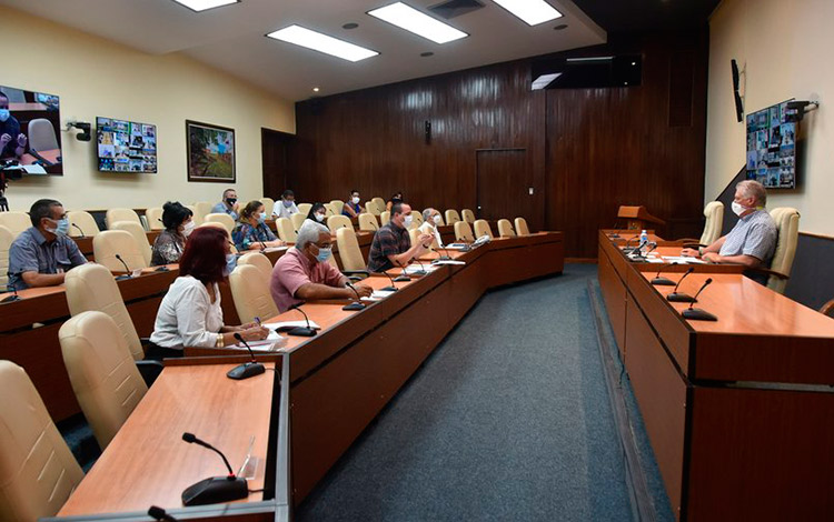 Reunión de análisis de la COVID-19 en Cuba, encabezada por el presidente, Miguel Díaz-Canel el 22 de agosto de 2020..