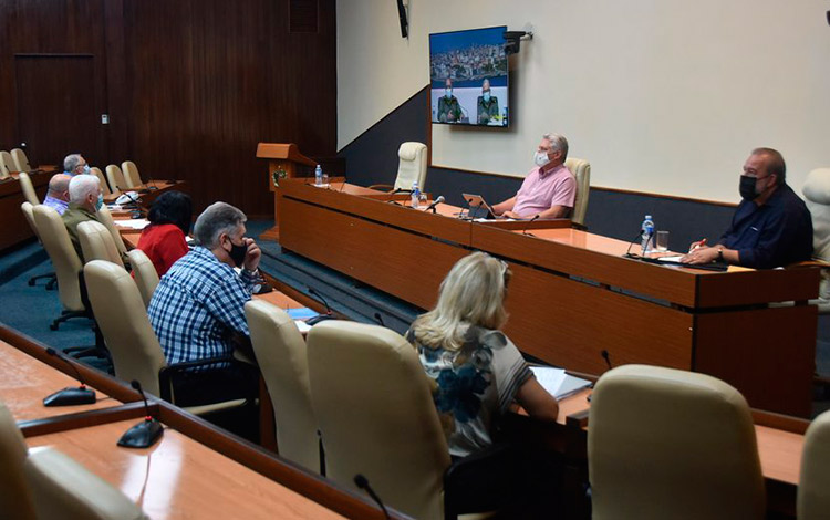 Reunión de análisis de la COVID-19 en Cuba, encabezada por el presidente, Miguel Díaz-Canel el 28 de agosto de 2020.