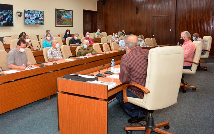Reunión de análisis de la COVID-19 en Cuba, encabezada por el presidente, Miguel Díaz-Canel., el 18 de septiembre de 2020