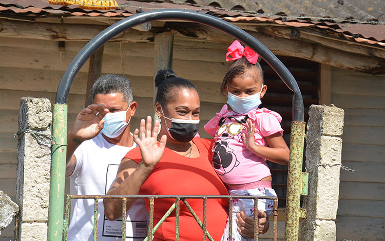 Lorena Puentes Arencibia, niña de manicaragua con padecimiento de leucemia que sobrevivió a la COVID-19.
