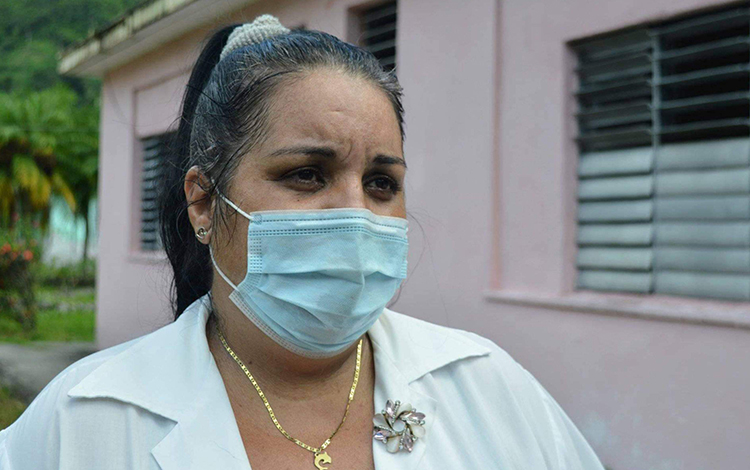 Doctora Yordaika Elda Rivero. Doctora Yordaika Elda Rivero.