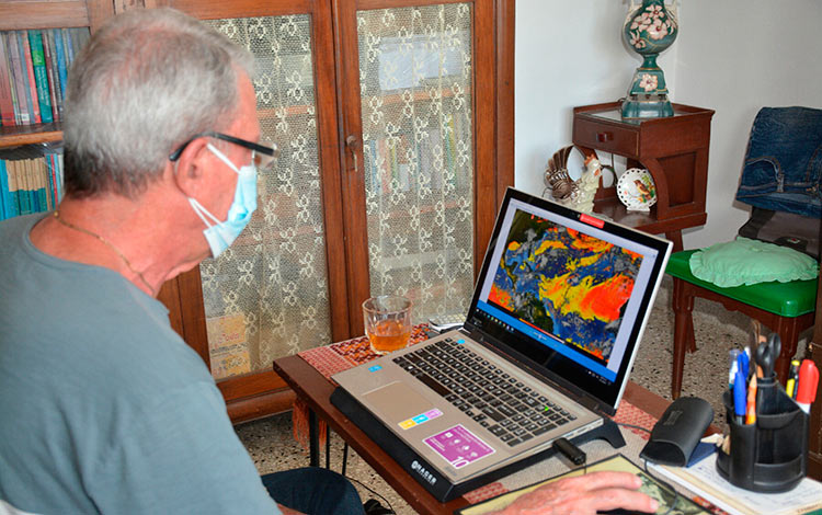 Doctor en Ciencias Luis Lecha Estela.