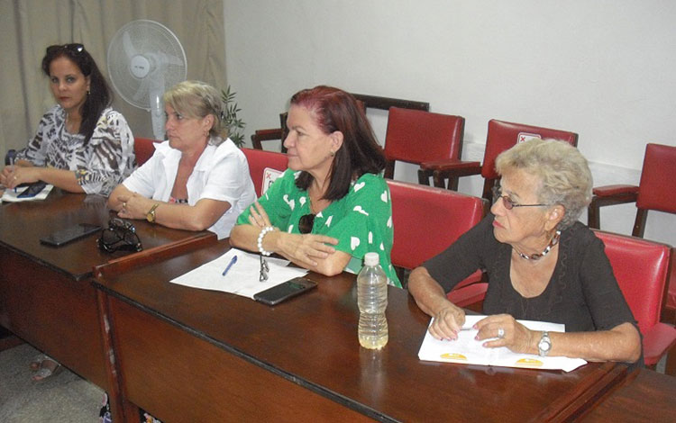 Sesión del Consejo de Salud en Villa Clara. Sesión del Consejo de Salud en Villa Clara.