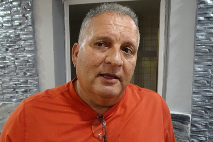 Dr. Oscar Armando Fernández Alegret, director del pediátrico villaclareño.