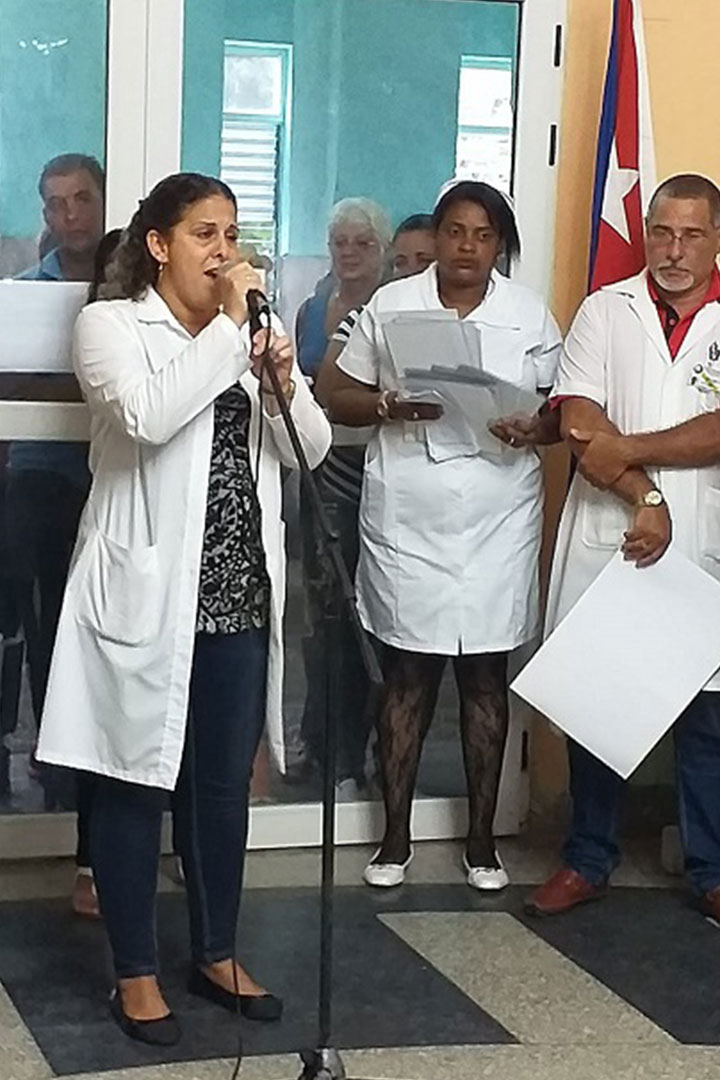  Mayelín Merconchini en una actividad en el hospital materno de Villa Clara.
