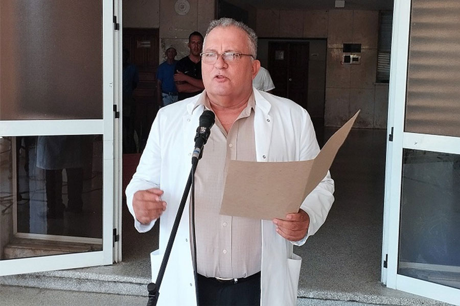 Oscar Fernández Alegret, director del Hospital Pediátrico de Villa Clara.
