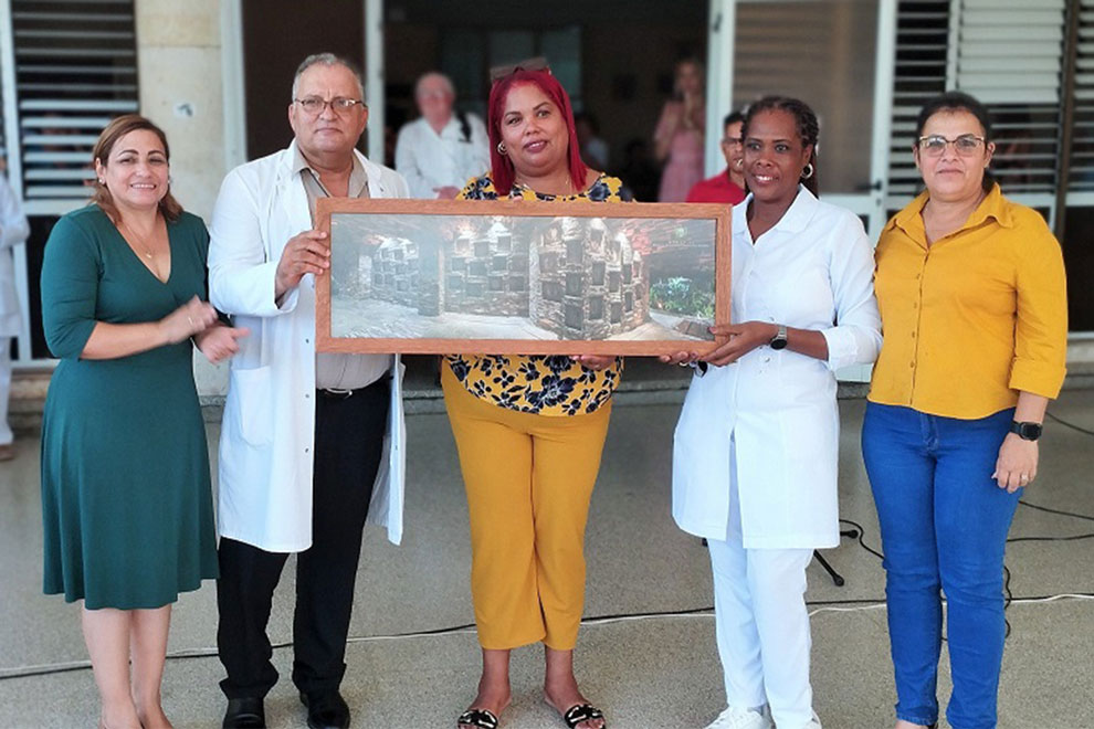 images/vangweb/salud/2025/07-31-acto-aniversario-65-hospital-pediatrico-rgr/reconocimiento-pcc-gobierno.jpg#joomlaImage://local-images/vangweb/salud/2025/07-31-acto-aniversario-65-hospital-pediatrico-rgr/reconocimiento-pcc-gobierno.jpg?width=990&height=660