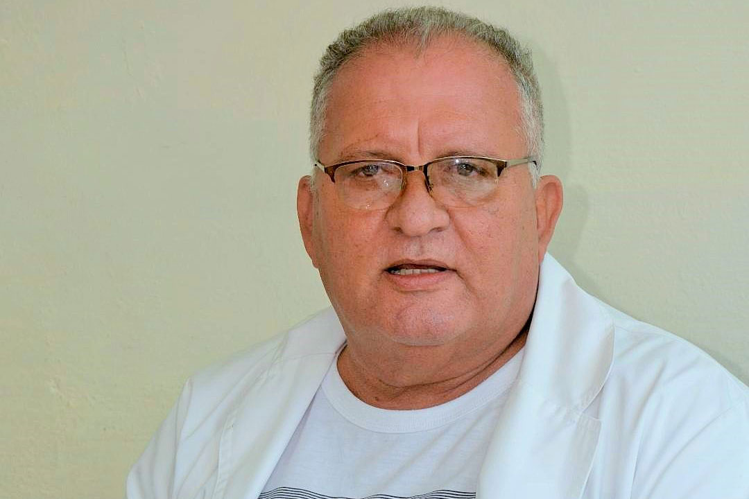 Doctor Armando Fernández Alegret, director del hospital pediátrico de Villa Clara.