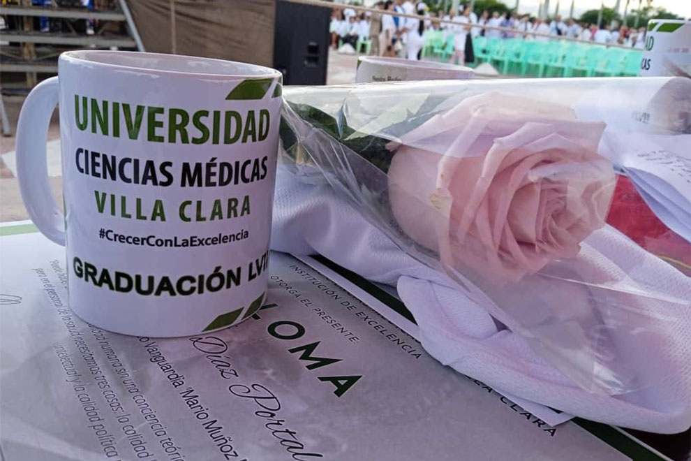 Diploma de la vanguardia Mario Muñoz Monroy.