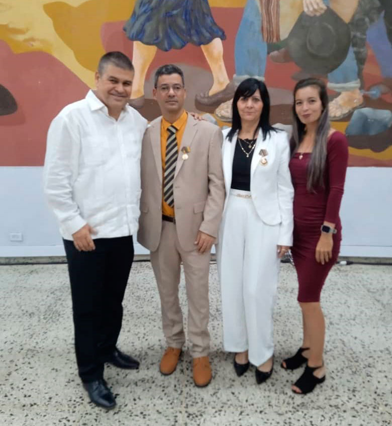 Parte de los profesionales de la Salud condecorados.