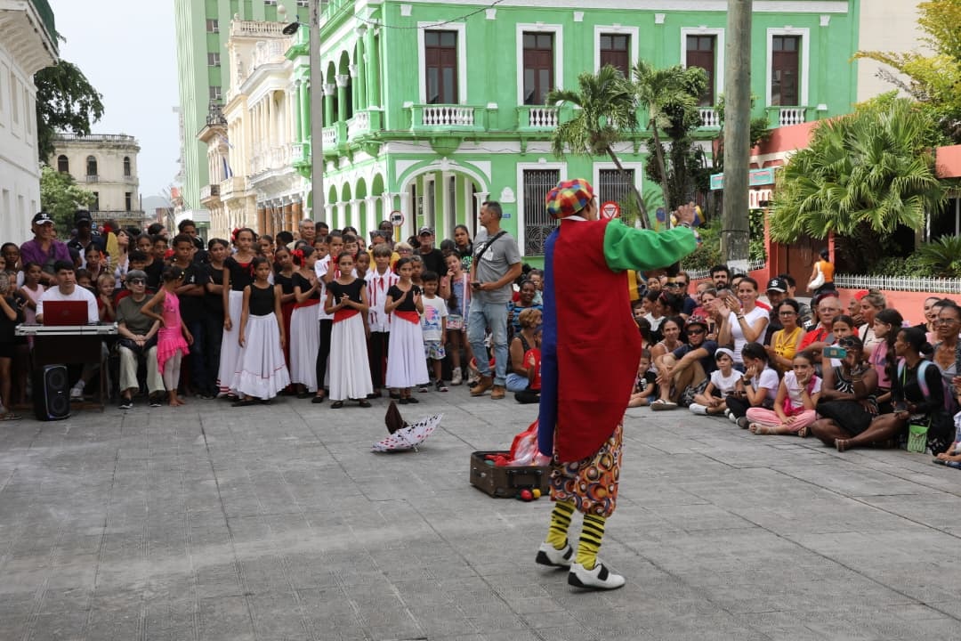 Payaso en el parque Vidal.