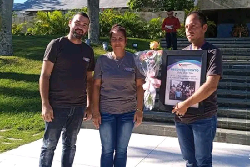 Reconocimiento a trabajadores sociales en Villa Clara.