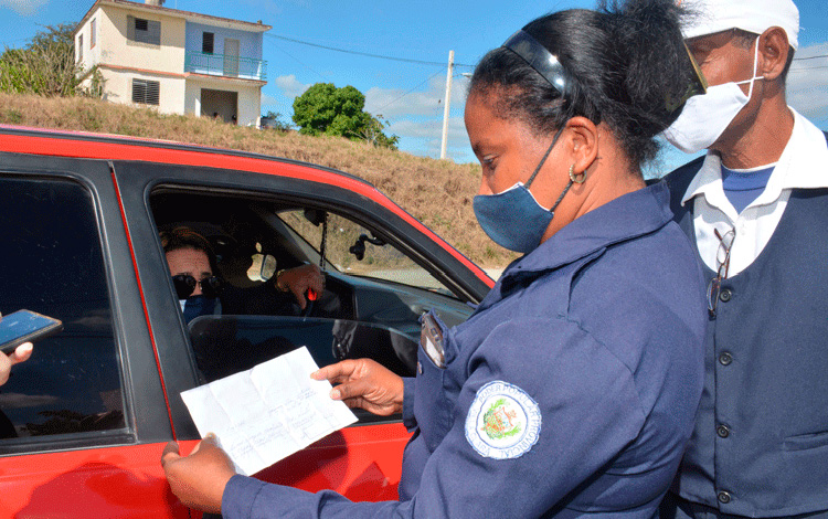 Control sanitaria en fronteras en Villa Clara.