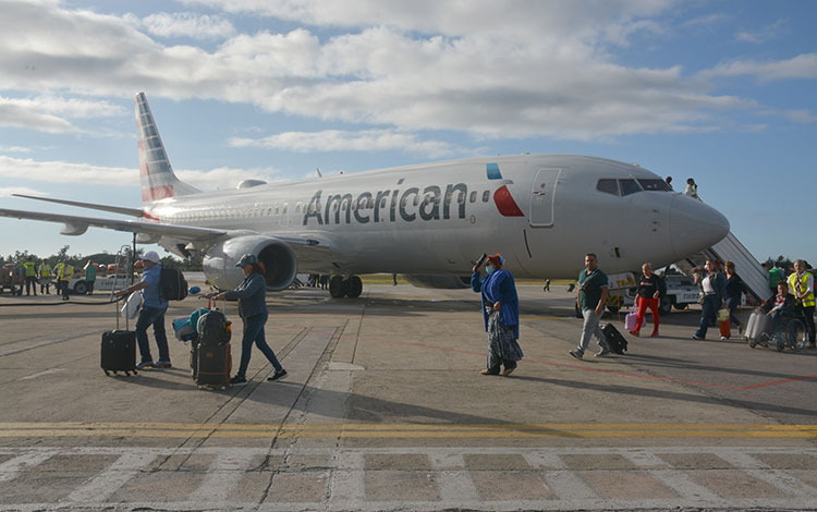 Vuelo de American Airlines arriba a Santa Clara el 3 de noviembre de 2022. Vuelo de American Airlines arriba a Santa Clara el 3 de noviembre de 2022.