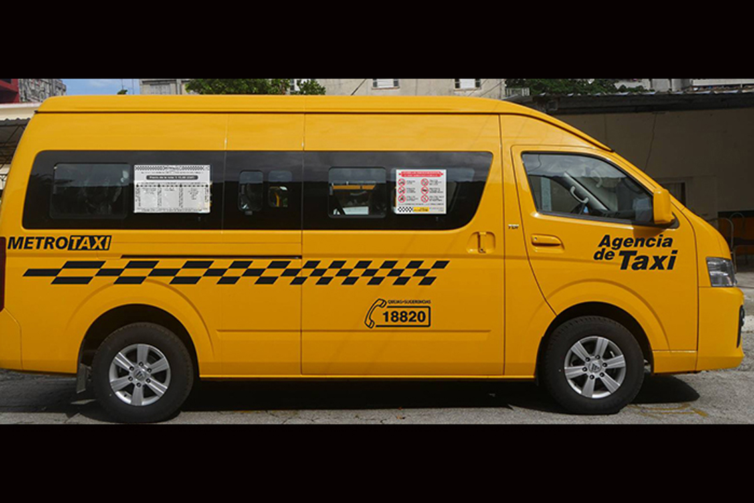 Microbus para el movimiento urbano