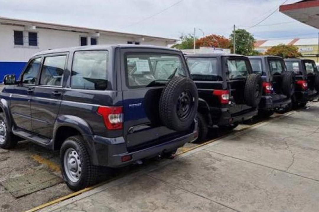 Autos ensamblados en Cuba